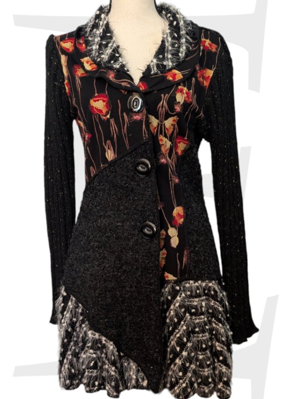 Sioni Floral Gold Flecked Fitted Coatigan
